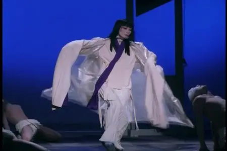 Pistol Opera / Pisutoru opera - by Seijun Suzuki (2001)