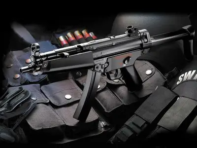 Small Arms - Wallpapers 2011