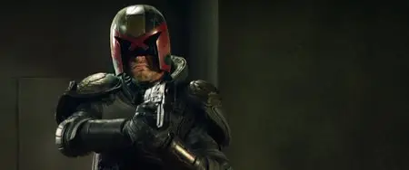 Dredd (2012)