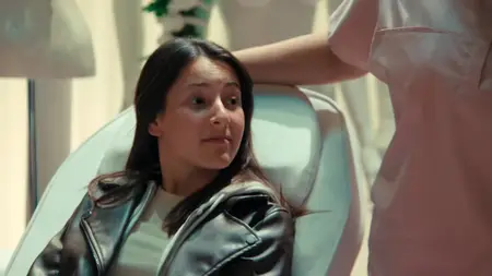 Diary of a Ditched Girl S01E04