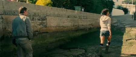 Dark Tide (2012)