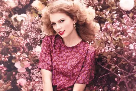 Taylor Swift by Daniel Jackson for Teen Vоgue August 2011