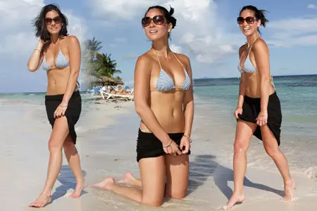 Olivia Munn - Beach Outing in San Juan September 3, 2011