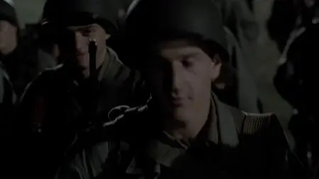 Band of Brothers S01E01