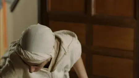 Between S01E02