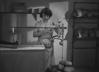 The Baker's Wife / La Femme du Boulanger (1938) [Criterion Collection]