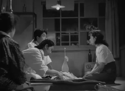 A Hen in the Wind (1948)