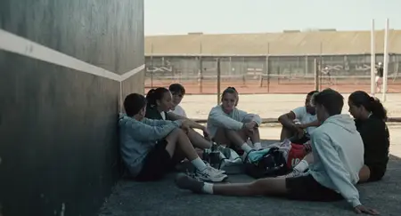 Julie zwijgt / Julie Keeps Quiet (2024)