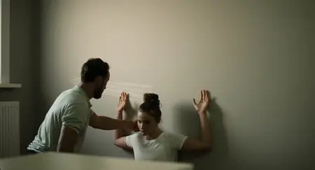 Julie zwijgt / Julie Keeps Quiet (2024)