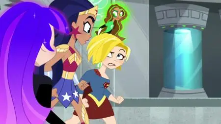 DC Super Hero Girls S01E34