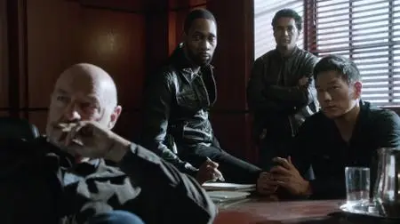 Gang Related S01E11