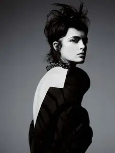 Zlata Mangafic by Txema Yeste for Stylist September 2013