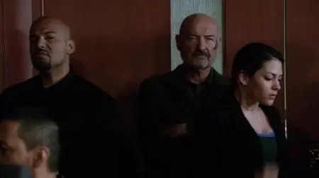 Gang Related S01E11