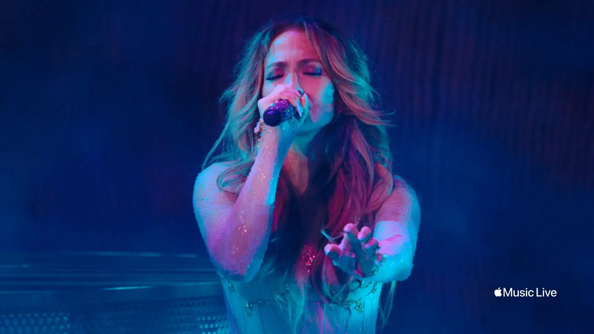 Apple Music Live Jennifer Lopez (2025) / AvaxHome