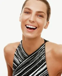 Daria Werbowy by Daniel Jackson for Harper’s Bazaar February 2014
