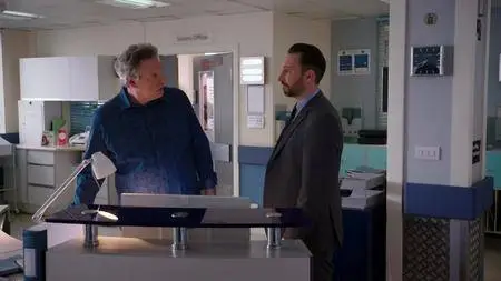 Holby City S20E29