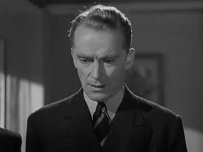 Dead of Night (1945) [REMASTERED] + Commentary