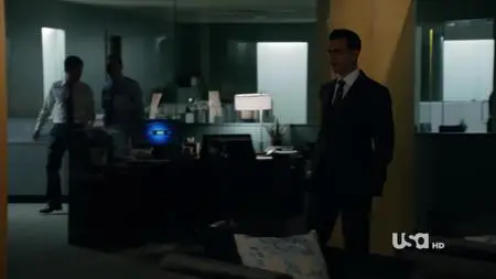 Suits S01E04