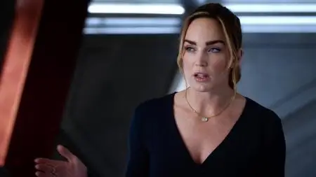 DC's Legends of Tomorrow S03E17