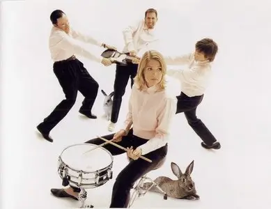 Sparks - Hello Young Lovers [Japan Edition] (2006)