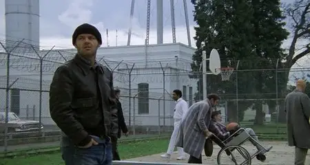 One Flew Over the Cuckoo's Nest (1975)
