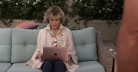 Grace and Frankie S05E11