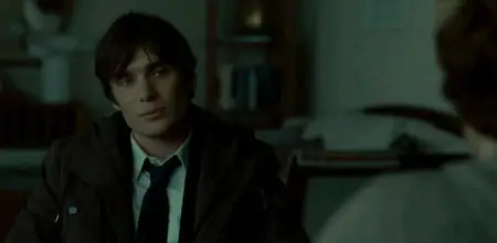 Red Lights (2012)