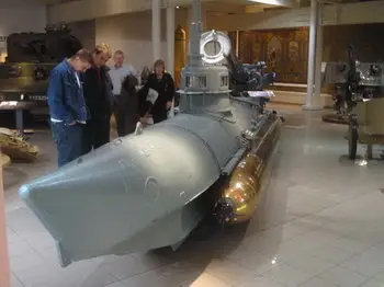 German Biber Minisub Walk Around