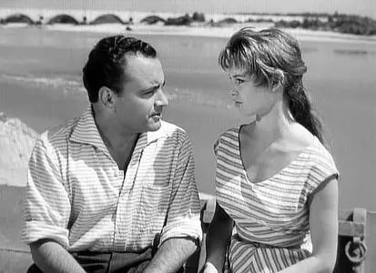 La lumiere d'en face/Female and the Flesh (1955)