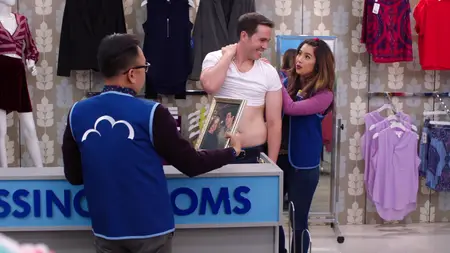 Superstore S04E13