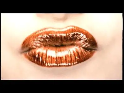 VideoClip Holly Valance - Kiss Kiss