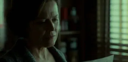 Red Lights (2012)
