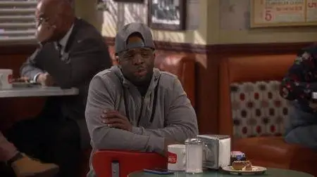 Superior Donuts S02E14