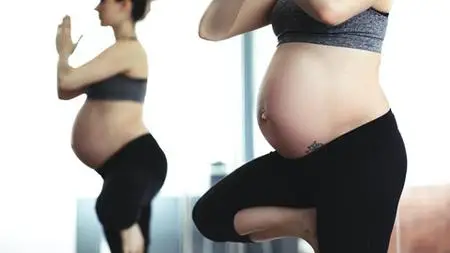 Prenatal Yoga & Mindfulness Course For Pregnant Women