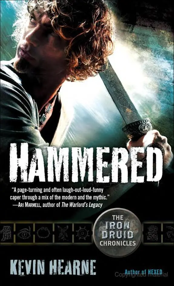 Kevin Hearne - Hammered (The Iron Druid Chronicles)