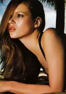 Kate Moss - Mario Testino Nude Photoshoot