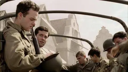 Band of Brothers S01E09