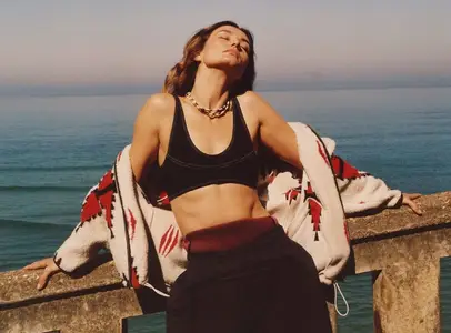 Andreea Diaconu by Tom Craig for ELLE France June 2025