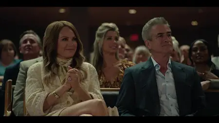 The Hunting Wives S01E02
