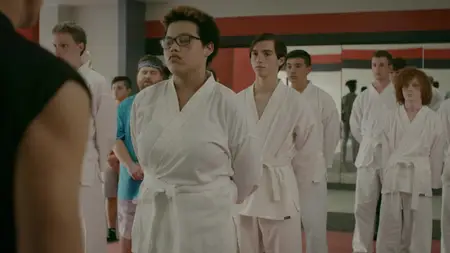 Cobra Kai S02E04