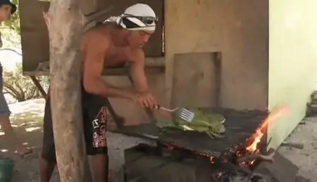 (Fr5) Fourchette et sac à dos : Destination Tahiti (2011)