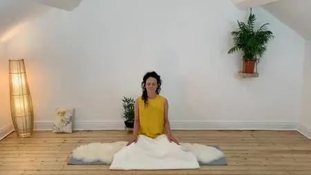 Introduction To Mindful Yoga And Mindfulness