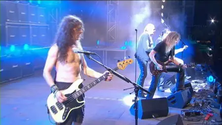 Saxon - Heavy Metal Thunder - Live: Eagles Over Wacken (2012) [Limited Edition, DVD+2CD] Re-up