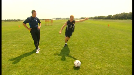 Manchester United: Play Like Champions (2003)