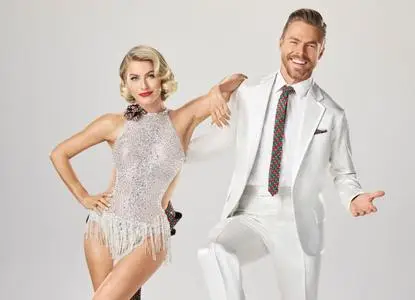 Julianne Hough & Derek Hough in ''Holidays with the Hough's'' Promos 2019