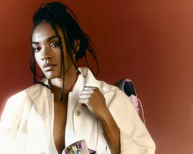 Salma Paralluelo by Xavi Gordo for ELLE Spain February 2025