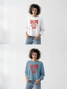 Mockup Of Woman Wearing Customizable Sweatshirt In Studio 1681059060