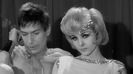 Pandora and the Magic Box (1965)