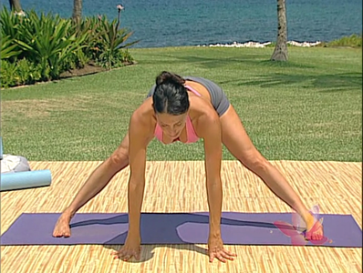 Sara Ivanhoe - Yoga Target Zone