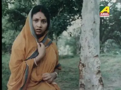 Ashani Sanket / Distant Thunder (1973) [Re-UP]